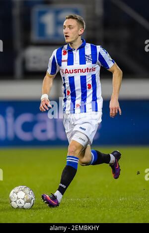 HEERENVEEN, PAESI BASSI - FEBBRAIO 17: Tibor Halilovic di sc Heerenveen durante la partita della Toto KNVB Cup tra SC Heerenveen e Feyenoord ad Abe Lens Foto Stock