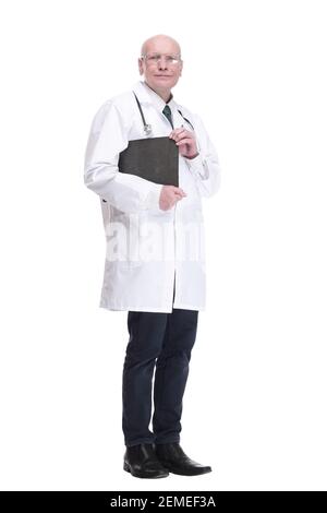 medico maschile che scrive una prescrizione per un paziente. Foto Stock