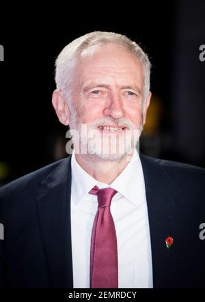 Jeremy Corbyn arriva al Daily Mirror Pride of Britain Awards 2018, al Grosvenor Hotel di Londra. Data immagine: Lunedì 29 ottobre 2018. Il credito fotografico dovrebbe essere: David Jensen Foto Stock