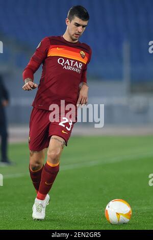 Roma, Lazio. 25 Feb 2021. Gianluca Mancini di Roma in azione durante la partita di calcio Europa League COME Roma contro SC Braga nello stadio olimpico di Roma, 25 febbraio 2021. Fotografo01 Credit: Agenzia fotografica indipendente/Alamy Live News Foto Stock