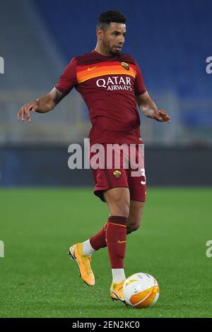 Roma, Lazio. 25 Feb 2021. Bruno Peres di Roma in azione durante la partita di calcio Europa League COME Roma contro SC Braga nello stadio olimpico di Roma, 25 febbraio 2021. Fotografo01 Credit: Agenzia fotografica indipendente/Alamy Live News Foto Stock