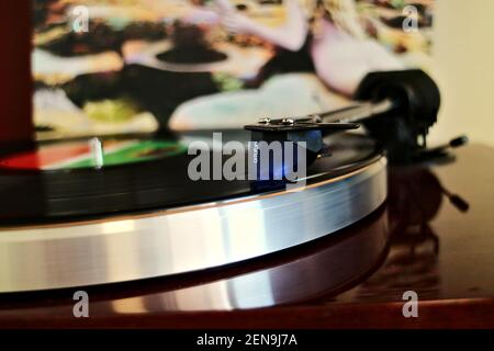 Lettore e cartuccia per dischi in vinile Foto Stock