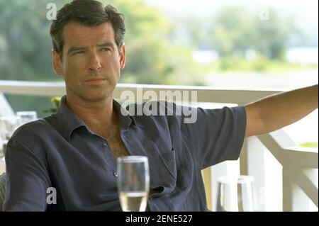 Il sarto di Panama anno : 2001 USA / Irlanda Direttore : John Boorman Pierce Brosnan Foto Stock