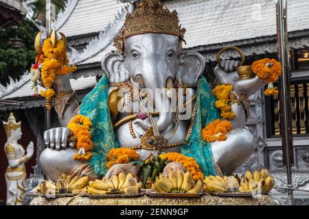 Statua di Ganesha a Wat Sri Suphan, Chiang mai, Thailandia. Foto Stock