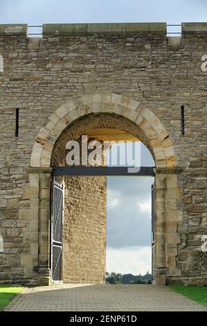 Gateway a Skipton Castle, North Yorkshire. Foto Stock