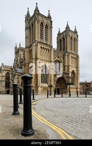 Vista frontale della Cattedrale di Bristol, Regno Unito. Foto Stock