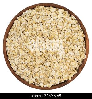 L' avena fiocchi di segale nel recipiente isolato su sfondo bianco. Vista superiore Foto Stock