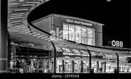 Grazer Hauptbahnhof (stazione centrale di Graz) Foto Stock