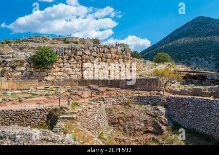 Tomba cerchio UNA zona della cittadella di Micene. Sito archeologico di Micene nel Peloponneso Grecia Foto Stock