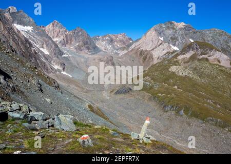 Vista sulla valle di Mailfrossnitz. Gruppo montuoso Venediger. Osttirol. Alpi austriache. Europa. Foto Stock