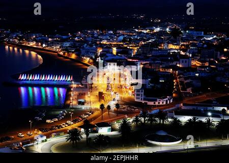 Vele illuminate a Praia da Vitoria, Terceira Foto Stock
