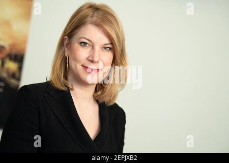 Vice del gruppo Agir Ensemble, Valerie Petit pone nel suo ufficio all'Assemblea Nazionale, il 18 febbraio 2021 a Parigi, Francia. Foto di David Niviere/ABACAPRESS.COM Foto Stock