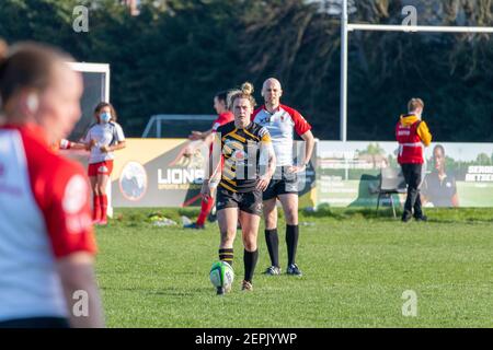 Londra, Regno Unito. 27 febbraio 2021. Durante il gioco Allianz Premier 15s tra Wasps FC Ladies e Saracens Women a Twyford Avenue a Londra, Inghilterra. Credit: SPP Sport Press Photo. /Alamy Live News Foto Stock