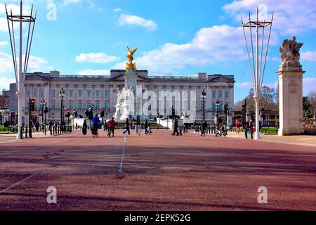 Buckingham Palace e il centro commerciale Foto Stock