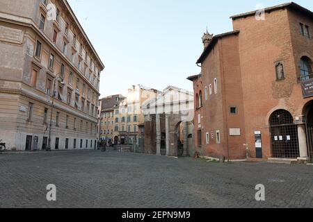 Porticus Octaviae (portico di ottavia), Roma Foto Stock