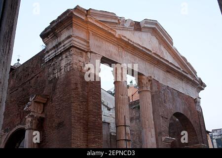 Porticus Octaviae (portico di ottavia), Roma Foto Stock