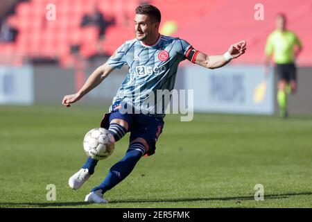 EINDHOVEN, PAESI BASSI - FEBBRAIO 28: Dusan Tadic di Ajax durante la partita olandese di Eredivisie tra PSV e Ajax al Philips Stadion il 28 febbraio 20 Foto Stock
