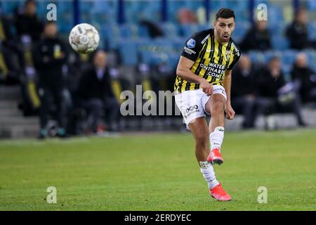 ARNHEM, PAESI BASSI - FEBBRAIO 27: Oussama Tannane di Vitesse durante la partita olandese di Eredivisie tra Vitesse e VVV a Gelredome il 27 febbraio 2 Foto Stock