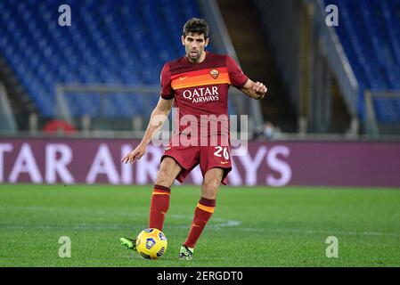 Roma, Italia. 28 Feb 2021. Federico Fazio di ROMA visto in azione durante il Campionato Italiano di Calcio League UN match 2020/2021 tra ROMA E AC Milano allo Stadio Olimpico di Roma.(Punteggio finale; COME Roma 1-2 AC Milan) Credit: SOPA Images Limited/Alamy Live News Foto Stock