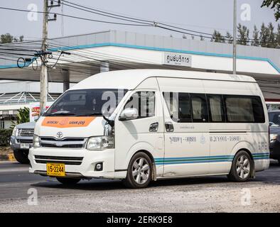 Chiangmai, Thailandia - 9 febbraio 2021: Van Route Bangkok e Ayutthaya. Sulla strada n. 1001, a 8 km dalla Chiangmai Business Area. Foto Stock