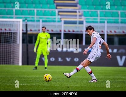 Milano, Italia. 28 Feb 2021. Ivan Radovanovic di Genova CFC in azione durante FC Internazionale vs Genova CFC, Serie calcistica Italiana A Milano, Italia, Febbraio 28 2021 Credit: Independent Photo Agency/Alamy Live News Foto Stock