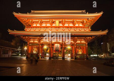 Tokyo, Giappone - 04 Gennaio 2018 : Tempio Senso-Ji Ad Asakusa, Tokyo, Giappone. Foto Stock