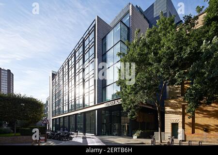 Elevazione frontale da Devonshire Square. Premier Place, City of London, Regno Unito. Architetto: Stiff + Trevillion Architetti, 2019. Foto Stock