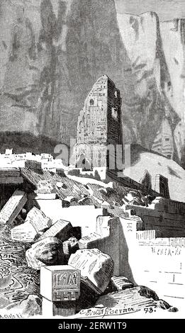 Resti di vecchia torre del Monastero copto e lo stato rovinoso di Deir el-Bahari, Egitto nel XIX secolo. Africa. Antica illustrazione incisa del XIX secolo, El Mundo Ilustrado 1881 Foto Stock