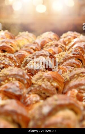 Giornata polacca di San Martino in vendita in una pasticceria e spazio vuoto per il testo Foto Stock