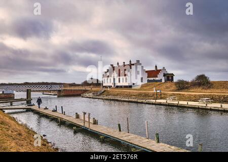 Canale King Frederik VII nel porto di Loegstoer nella Danimarca rurale Foto Stock