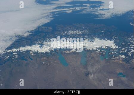 Patagonia meridionale Icefield (centro) Andes Mountains, Patgonia, 13 Feb 2014, dalla stazione spaziale Internazionale con NASA/DPA Foto Stock