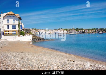 Llaner Gran spiaggia di Cadaques, Catalogna, Spagna Foto Stock