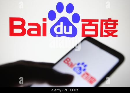 Ucraina. 2 marzo 2021. In questa illustrazione fotografica il logo Baidu di una multinazionale cinese di tecnologia è visto su uno smartphone e uno schermo del pc. Credit: Pavlo Gonchar/SOPA Images/ZUMA Wire/Alamy Live News Foto Stock
