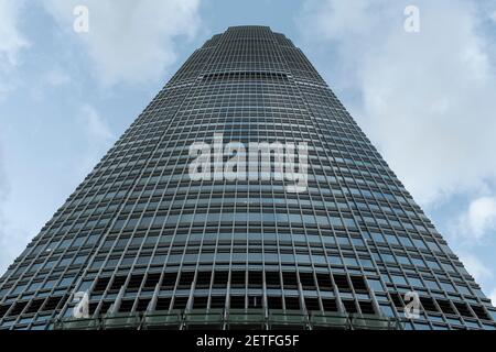 Hong Kong, Cina: 16 Set, 2020. IFC II. L'International Finance Centre, IFC, è un edificio di uffici e un centro commerciale integrato vicino al lungomare di Foto Stock