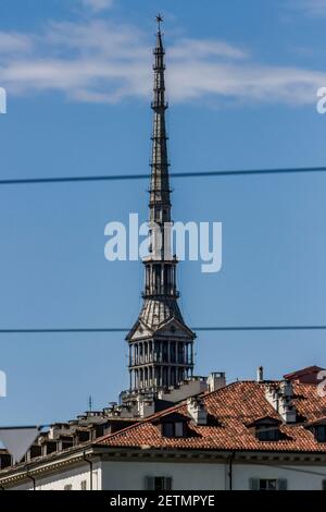 Torino, Italia. 29 Apr 2019. Piemonte, Torino. Mole Antonelliana Credit: Agenzia fotografica indipendente/Alamy Live News Foto Stock