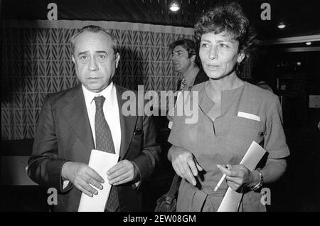 Lo scrittore siciliano Leonardo Sciascia e Luciana Castellina come europeo Parlamentari a Strasburgo (luglio 1979) Foto Stock