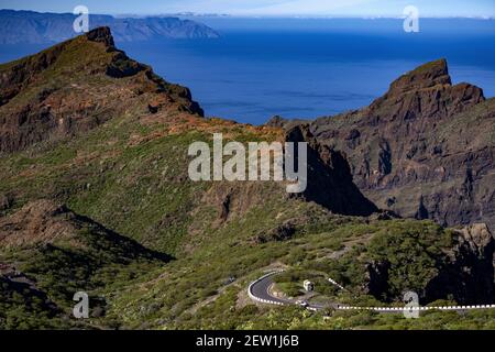 Spagna, Isole Canarie, isola di Tenerife, Masca e la vista sull'isola di la Gomera Foto Stock
