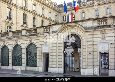 Francia, Parigi, Caisse des depots et Consignations, quai Anatole Francia Foto Stock