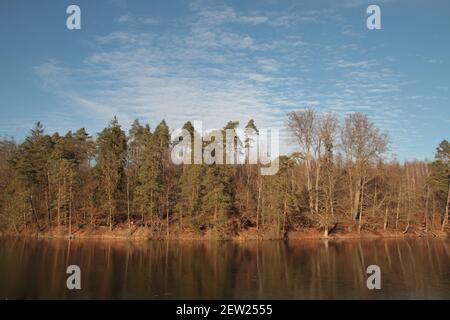 La mia passeggiata in Germania Stoccarda Bärensee meraviglioso paesaggio per Libro Design Calendario Design sfondo con meraviglioso lago mistico acqua mistica Foto Stock