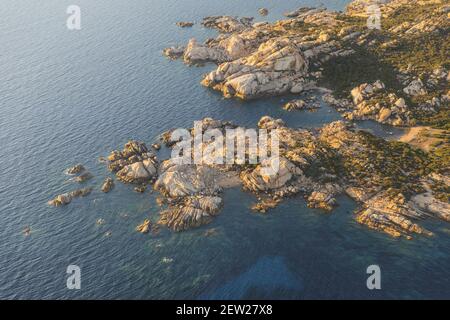 Francia, Corse-du-Sud (2A), Pointe de Murtoli (veduta aerea) Foto Stock