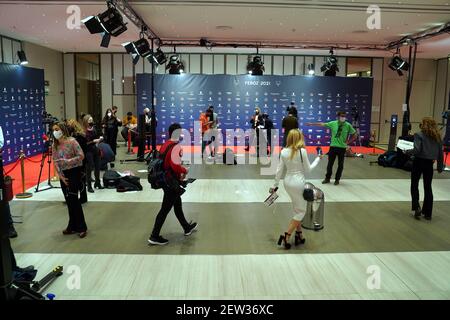 Madrid, Spagna. 02 marzo 2021. Atmosfera alla periferia dell'hotel VP Plaza dove si sono aggiudicati i Feroz 2021 Awards, a Madrid Credit: CORDON PRESS/Alamy Live News Foto Stock