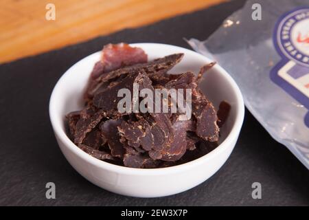 I sacchetti di Biltong di Steak Detective, biltong di manzo, marchio militare Foto Stock