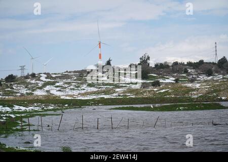 GOLAN HEIGHTS, ISRAELE - Feb 22, 2021: Infrastrutture nelle alture del Golan in Israele durante l'inverno 2021 Foto Stock