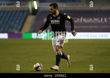 Londra, Regno Unito. 02 marzo 2021. Mason Bennett di Millwall in azione durante il gioco. EFL Skybet Championship, Millwall contro Preston North End al Den di Londra martedì 2 marzo 2021. Questa immagine può essere utilizzata solo per scopi editoriali. Solo per uso editoriale, è richiesta una licenza per uso commerciale. Nessun utilizzo nelle scommesse, nei giochi o nelle pubblicazioni di un singolo club/campionato/giocatore. pic by Steffan Bowen/Andrew Orchard sports photography/Alamy Live news Credit: Andrew Orchard sports photography/Alamy Live News Foto Stock