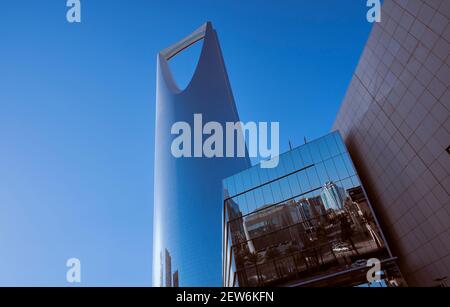 La torre del regno riyadh l'edificio più famoso di Riyadh città Foto Stock