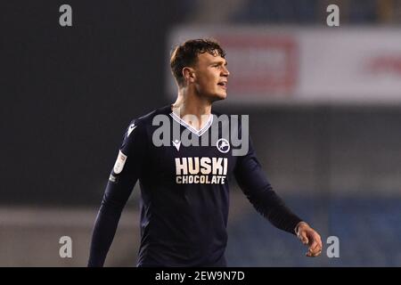 LONDRA, INGHILTERRA. 2 MARZO Jake Cooper of Millwall durante la partita del campionato Sky Bet tra Millwall e Preston North End al Den, Londra, martedì 2 Marzo 2021. (Credit: Ivan Yordanov | MI News) Credit: MI News & Sport /Alamy Live News Foto Stock