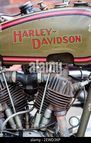 L'annata 1926 Harley Davidson Moto JD a Bicester Heritage Centre super evento scramble. Bicester, Oxfordshire, Inghilterra Foto Stock