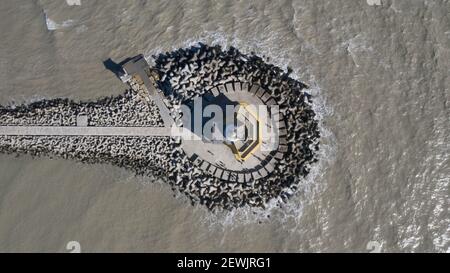 Faro Punta Sabbioni dall'alto, vista aerea Foto Stock