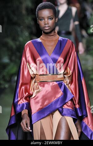 Ajak deng discount balmain