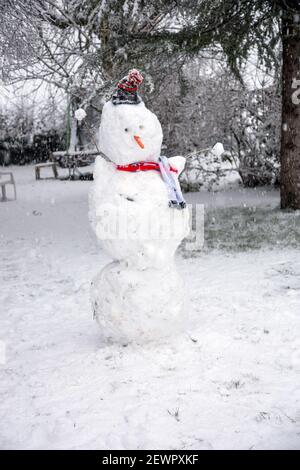 Pupazzo di neve, Medstead, Hampshire, Inghilterra, Regno Unito. Foto Stock